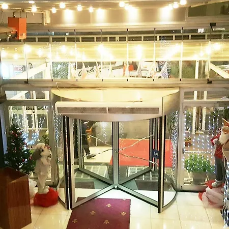 Отель Latifoglu 3*